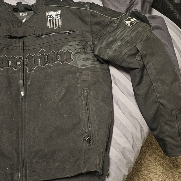 Black Performance Jacket - Picture 1 of 4